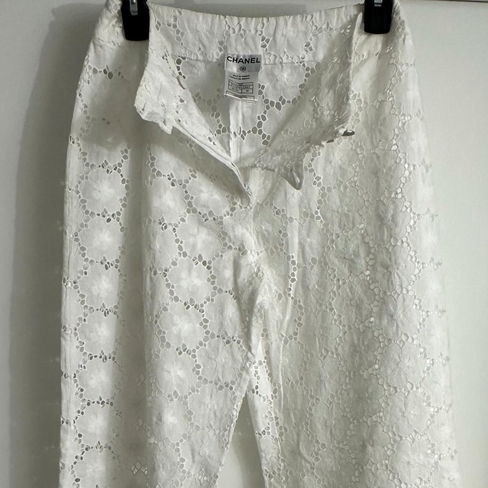 Chanel White embroided Pants size 38